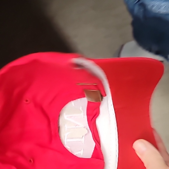 Santa ball cap with mullet wig - Picture 2 of 7